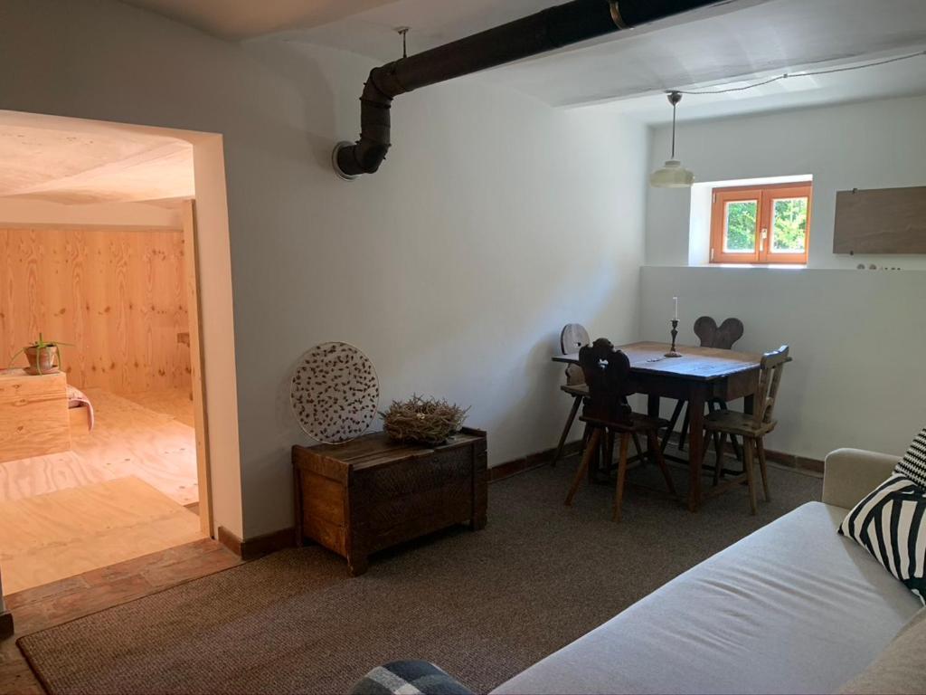 Apartment Kuenstlerzimmer Straden