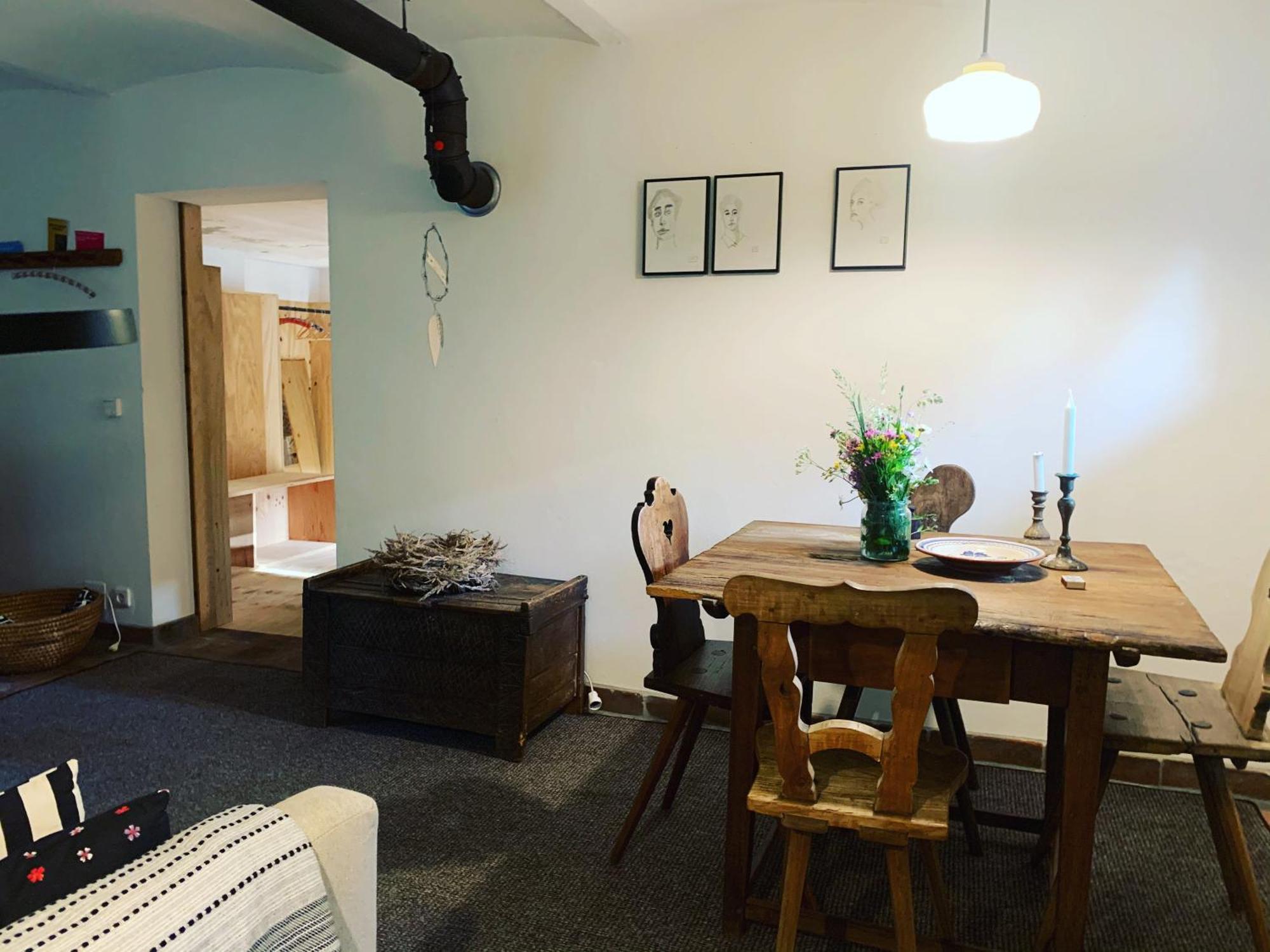 Kuenstlerzimmer